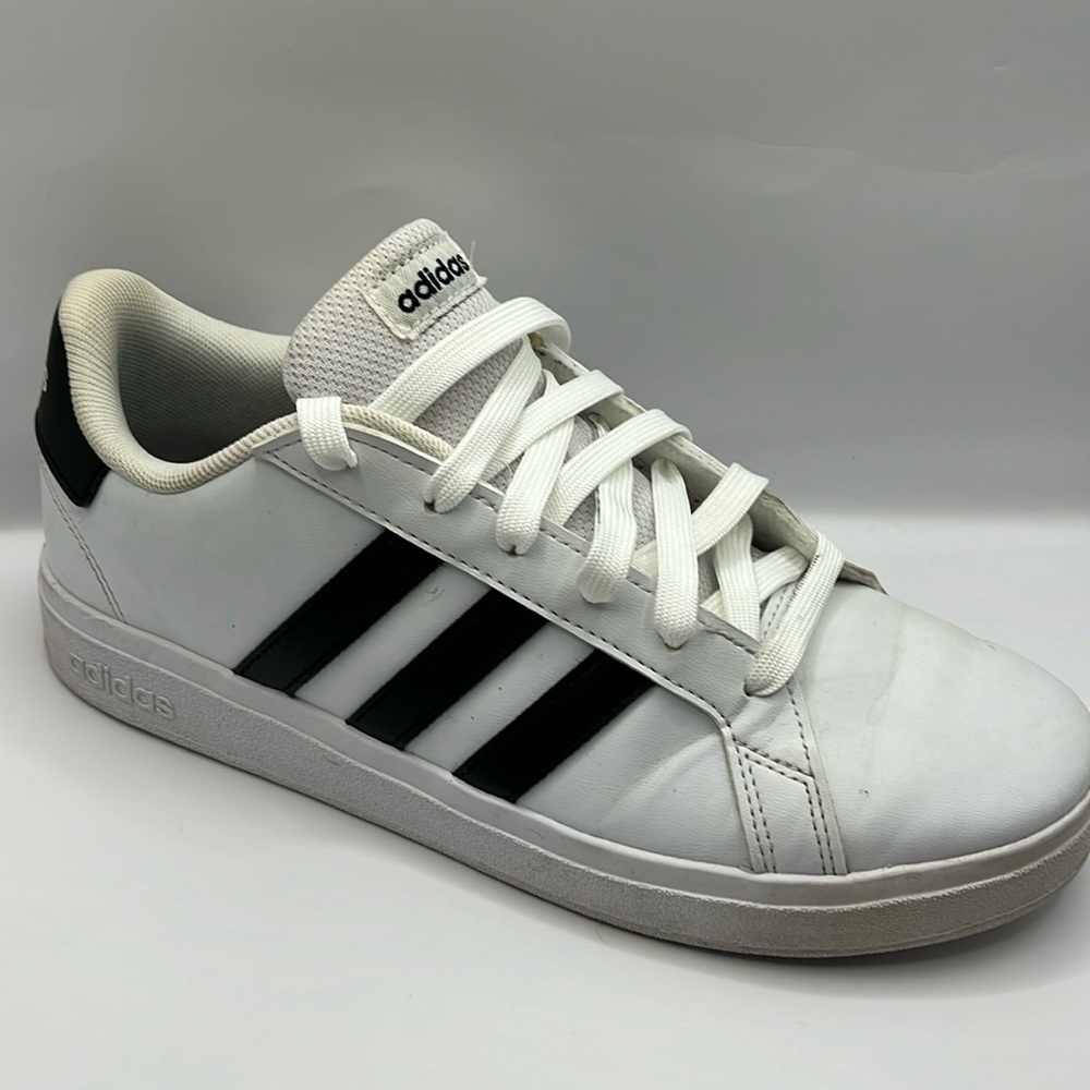 Adidas big kids grand court